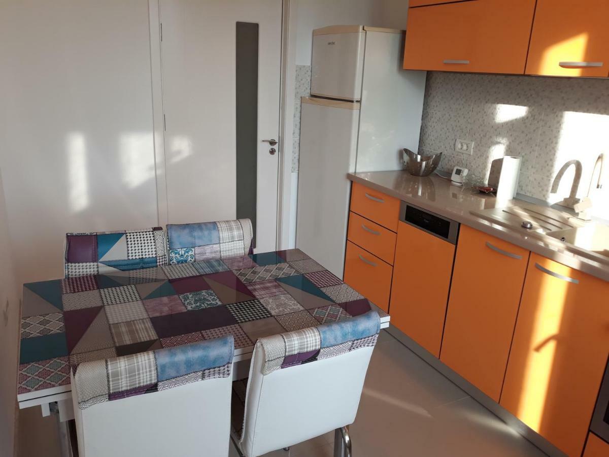 Apartament 3 Camere Konstanca Kültér fotó